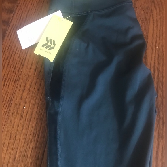 Green All in Motion Leggings - Picture 2 of 5